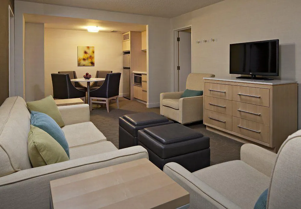 Delta Hotels By Marriott Winnipeg