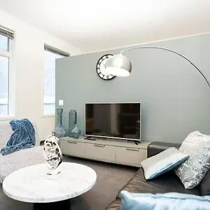 Premium 2bd Loft Dt Heated Parking Rooftop Patio Bbq Gym Coffee Holiday home